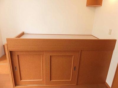 その他部屋・スペース　ハイベッドタイプのお部屋です