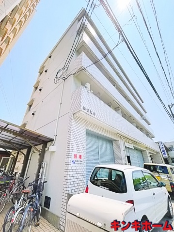 【広島市西区三滝町のマンションの建物外観】