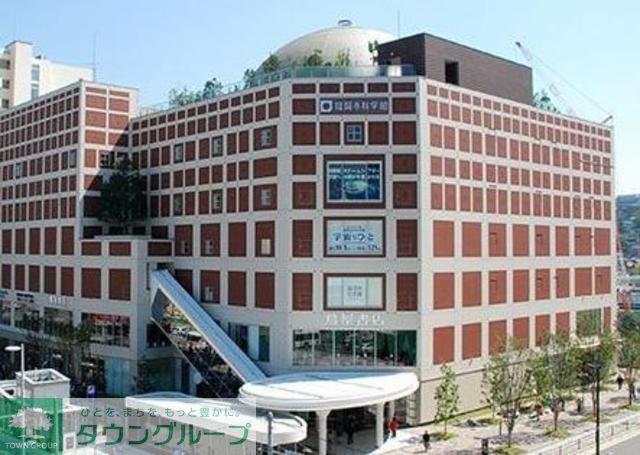 【福岡市城南区田島のアパートのショッピングセンター】