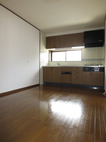 居室・リビング　別部屋の写真のため現況を優先します