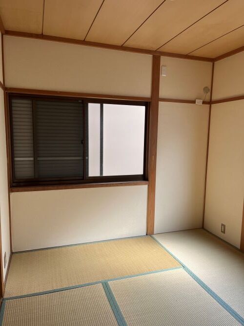 中西ハイツの居間写真