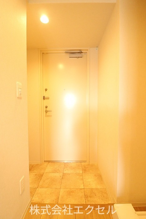 玄関　シューズボックス完備です。