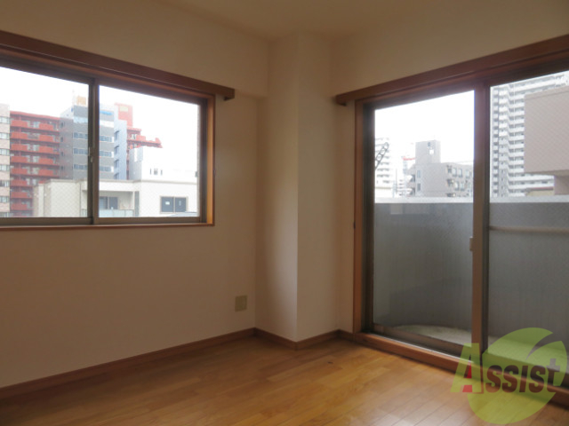 居室・リビング　お写真は３０１号室のものになります！ご参考にしてくださいませ