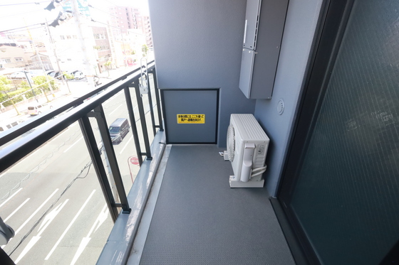 バルコニー　※別部屋の写真です