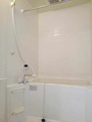 バス・シャワールーム　きれいなお風呂です