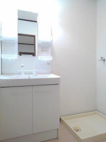 洗面設備　忙しい朝には欠かせない洗面所です