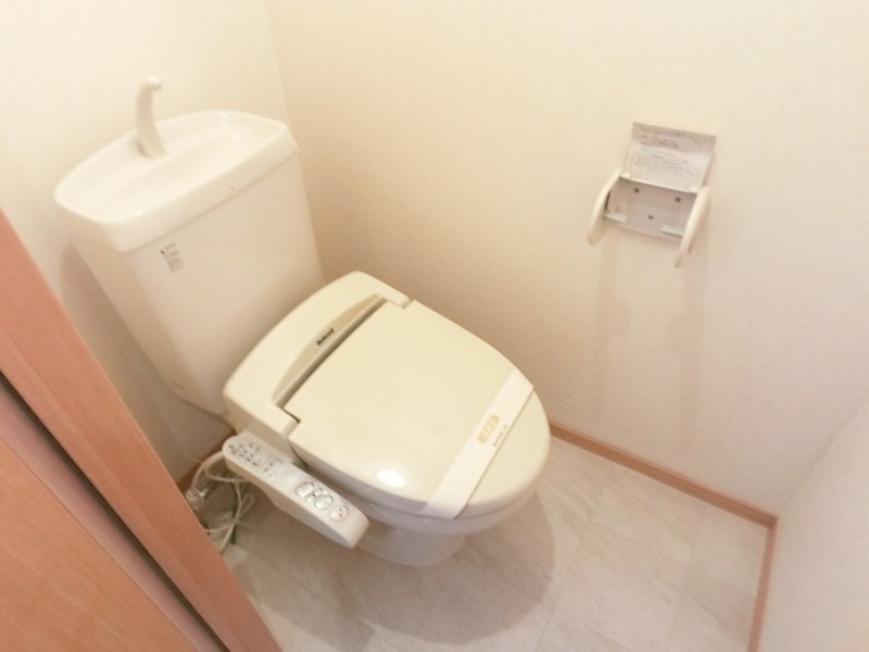 トイレ　図面と現状に相違がある場合には現状を優先