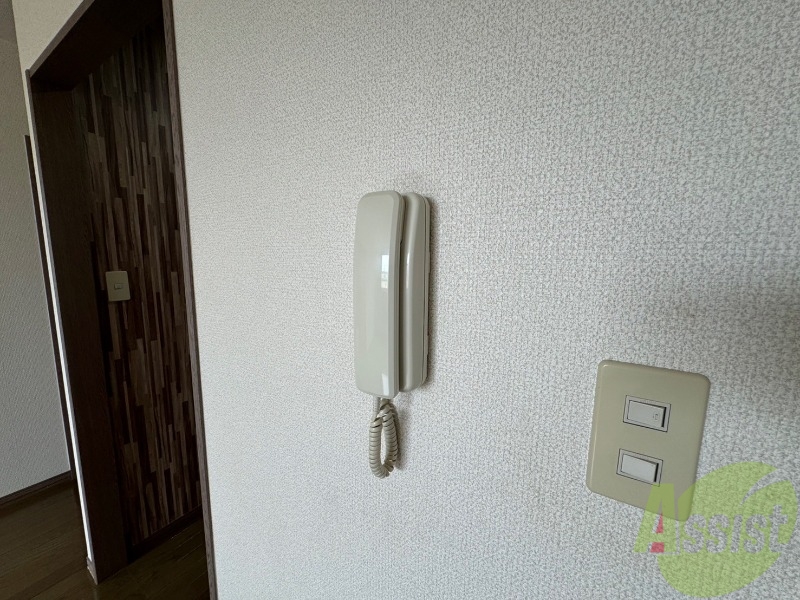 その他設備　インターホンは通話ができるので急な訪問があっても安心です。