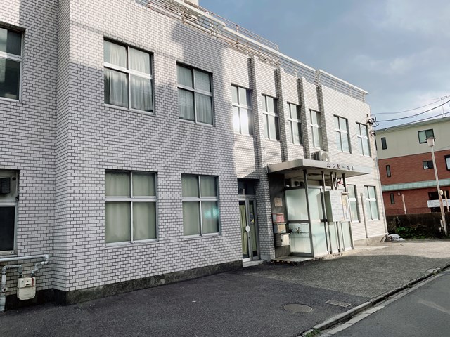 病院　大石ファミリークリニック（病院）まで405m