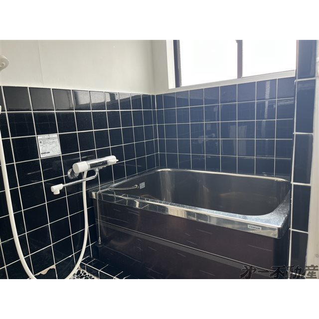 バス・シャワールーム　バスルーム