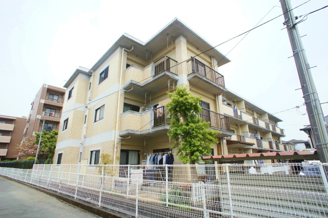 建物外観　建物外観を気になさる方へ、見た目の良い物件です