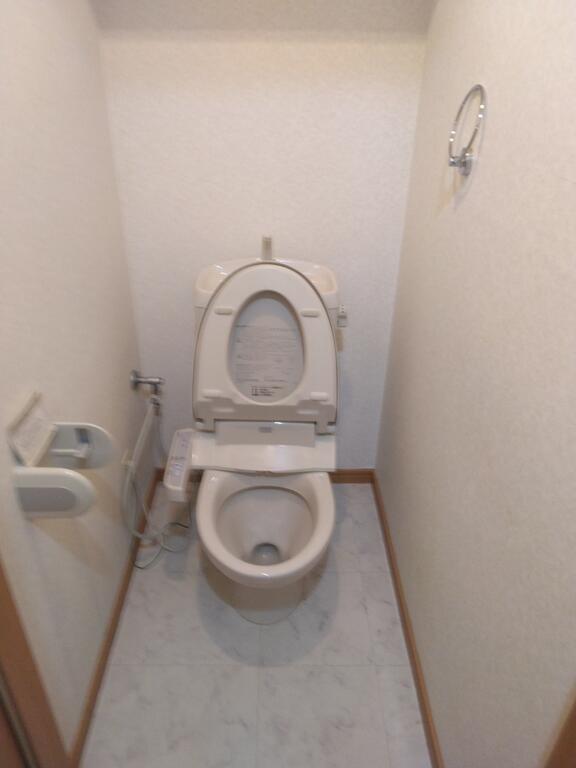 ＪＲ東北本線 南仙台駅 徒歩15分 9階建 築18年のトイレ写真