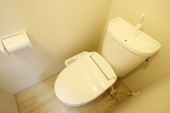 トイレ　※別部屋の写真です