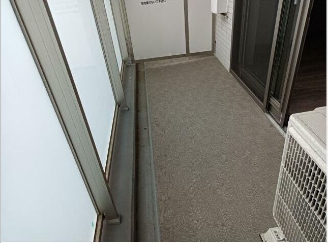 バルコニー　バルコニー