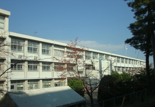 高校・高専　滋賀県立大津清陵高等学校（高校・高専）まで600m