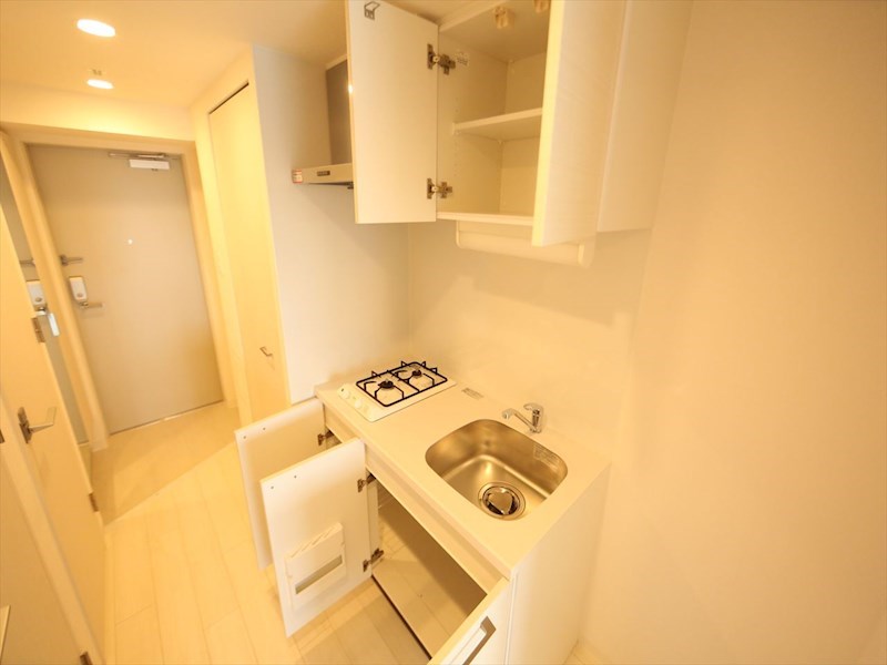 キッチン　システムキッチン（ガス2口コンロ付）