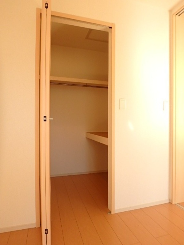 収納　図面と現状に相違がある場合には現状を優先