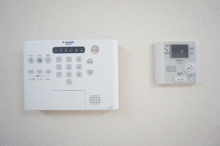 セキュリティ　ＡＬＳＯＫホームセキュリティ搭載