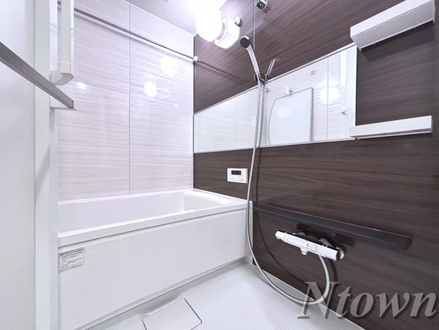 バス・シャワールーム　お風呂で日々の疲れを落としましょう