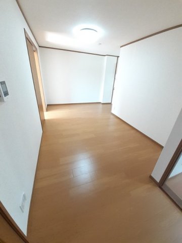 居室・リビング　使いやすい居間です