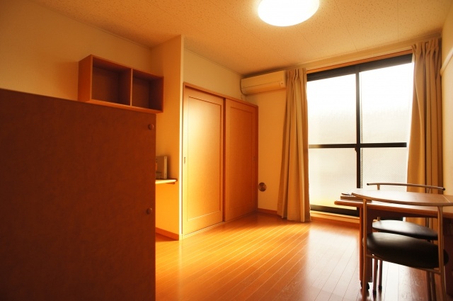 居室・リビング　日当たり良好♪