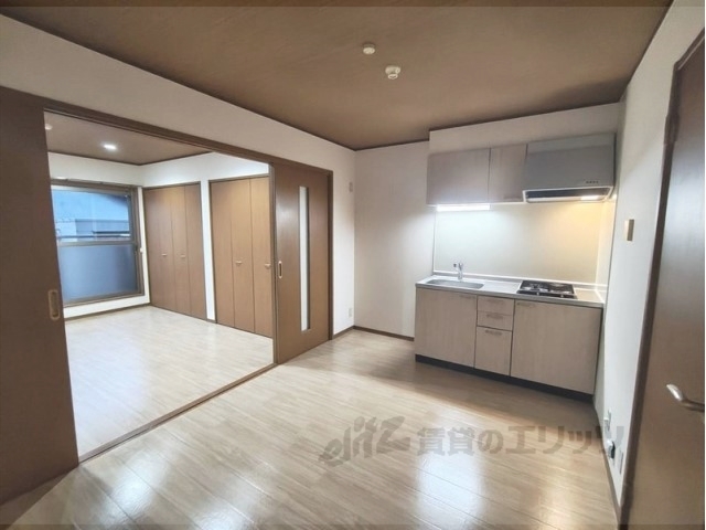 居室・リビング　リビング