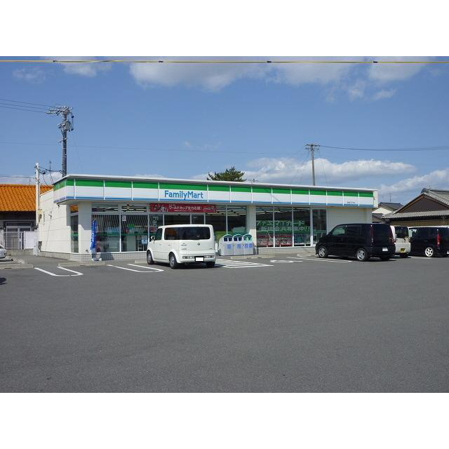 コンビニ　セブンイレブン鈴鹿西条７丁目店（コンビニ）まで203m