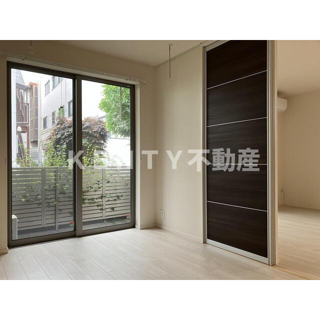 居室・リビング　おしゃれな居間です