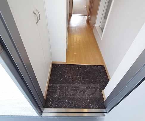 玄関　きちんと整理整頓しましょう