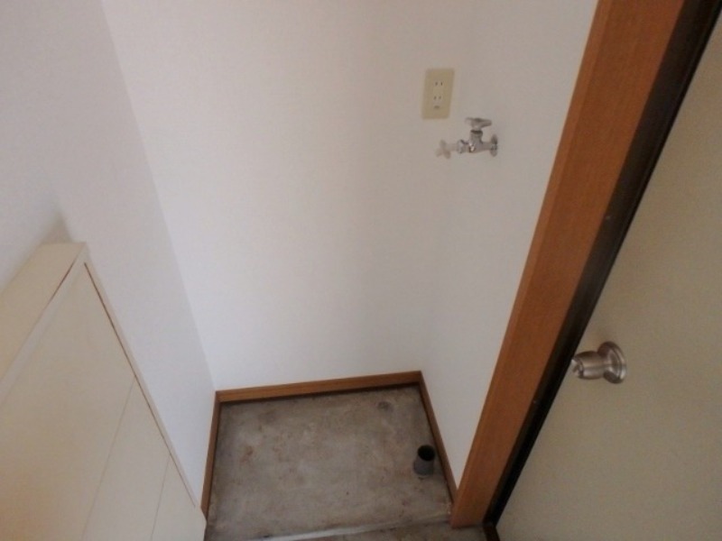 玄関　図面と現状に相違がある場合には現状を優先