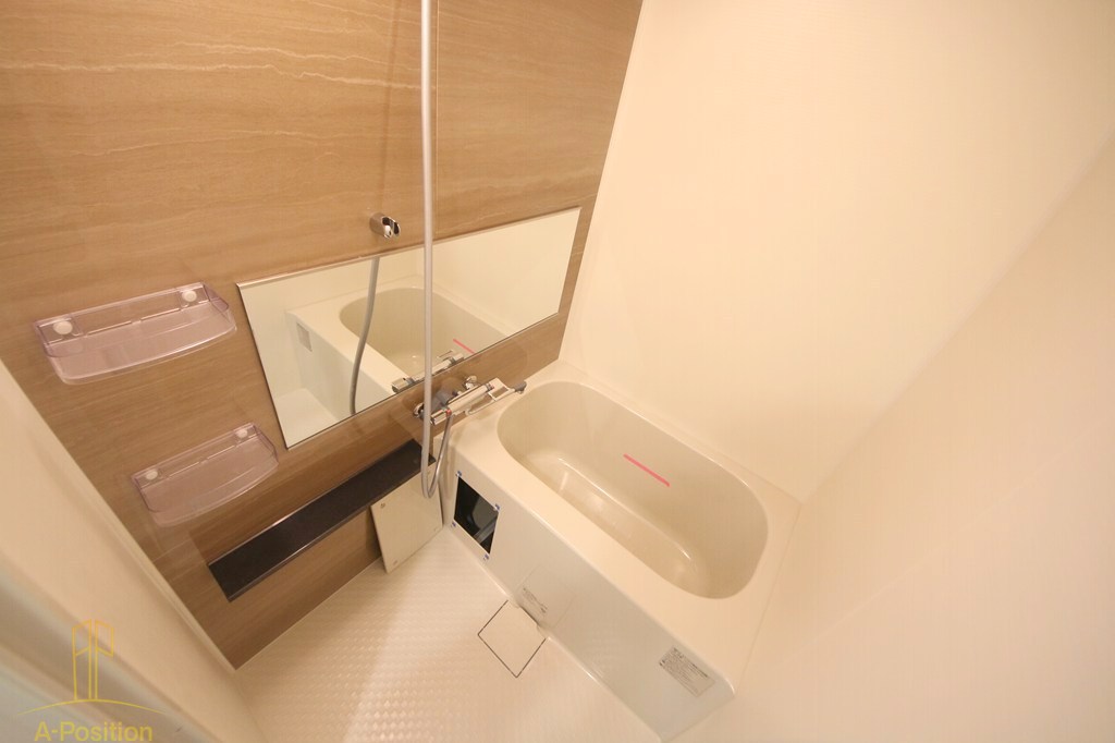 バス・シャワールーム　プレサンス京橋ＧＲＥＥＮ　ＹＡＲＤアルミラ