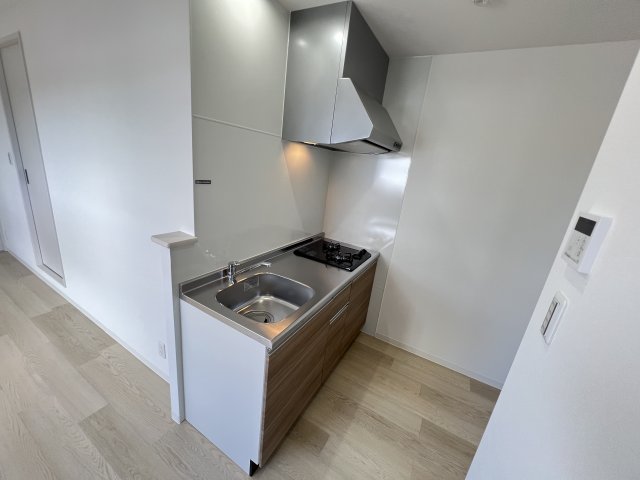 キッチン　※同タイプの写真となり、実際のお部屋とは異なる場合があります