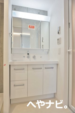 洗面設備　★洗面所※別号室写真です。