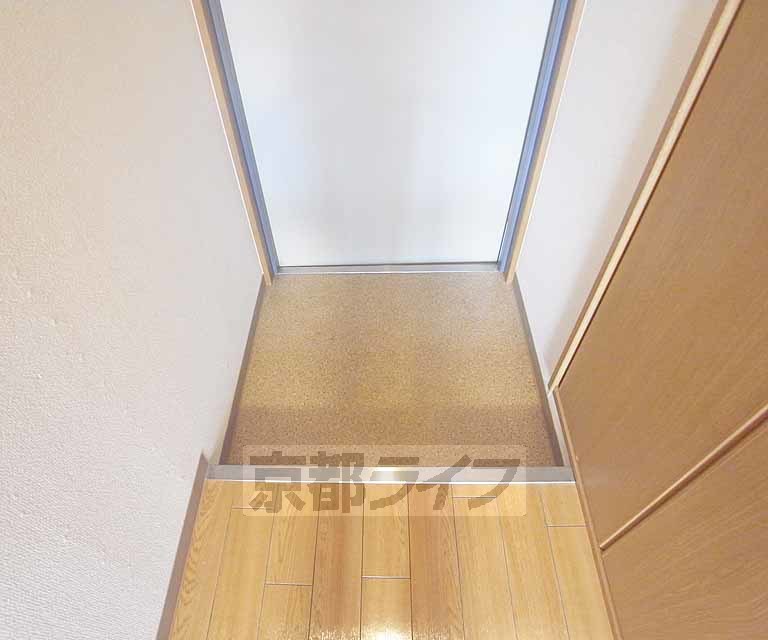 玄関　すっきりとした玄関です。