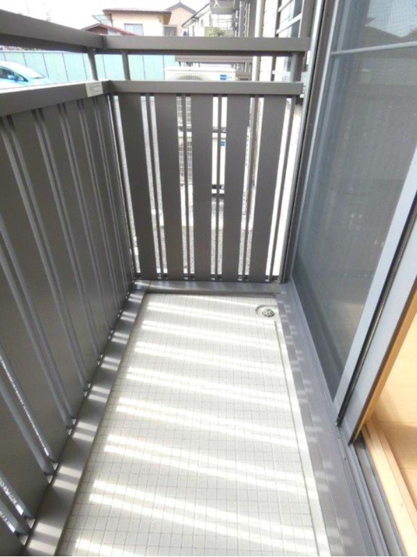 バルコニー　図面と現状に相違がある場合には現状を優先