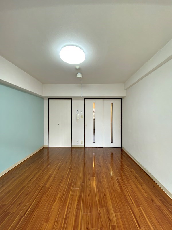 居室・リビング　別室の画像です、ご参考までに