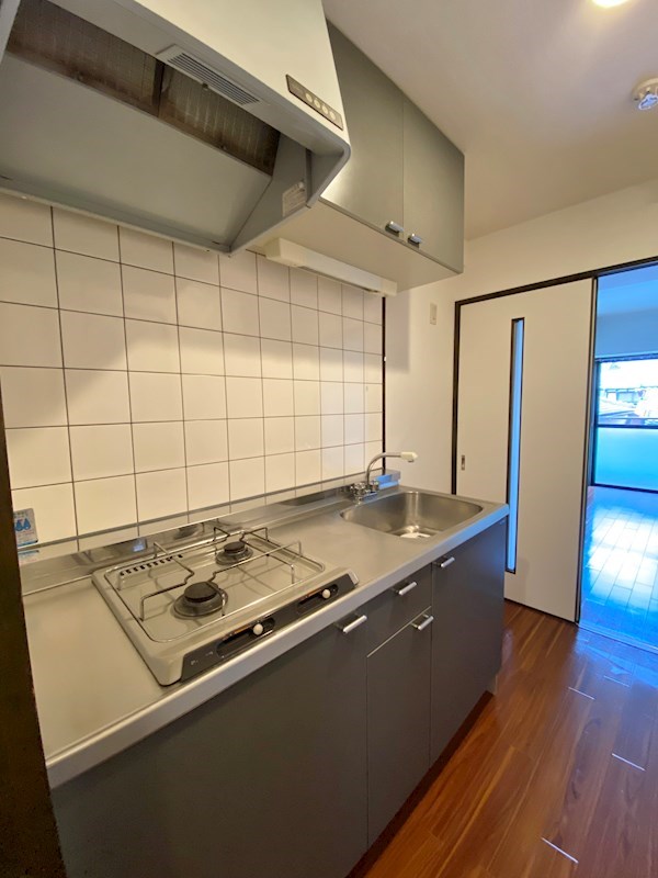 キッチン　別室の画像です、ご参考までに