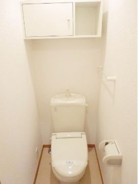 トイレ　★お問い合わせはタウンハウジング新百合ヶ丘店まで★