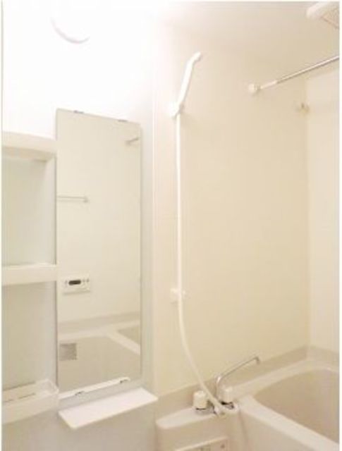 バス・シャワールーム　★お問い合わせはタウンハウジング新百合ヶ丘店まで★