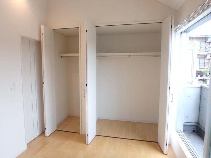 収納　ロータス　２階洋室収納