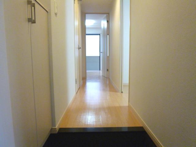 玄関　玄関（イメージ）