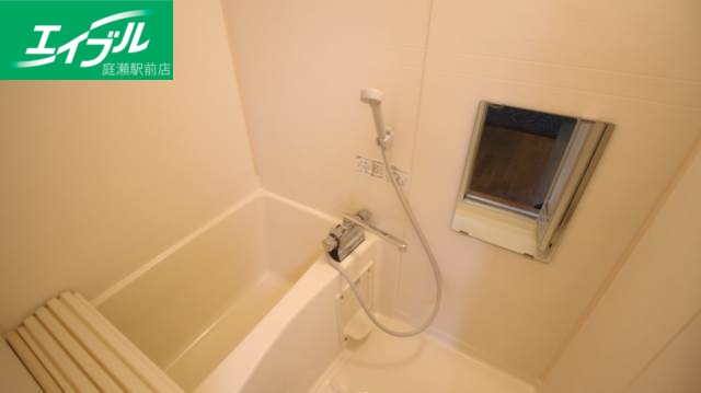 バス・シャワールーム　バスルーム