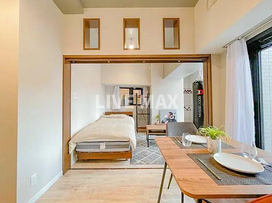 居室・リビング　モデルルームです・家具小物類はつきません