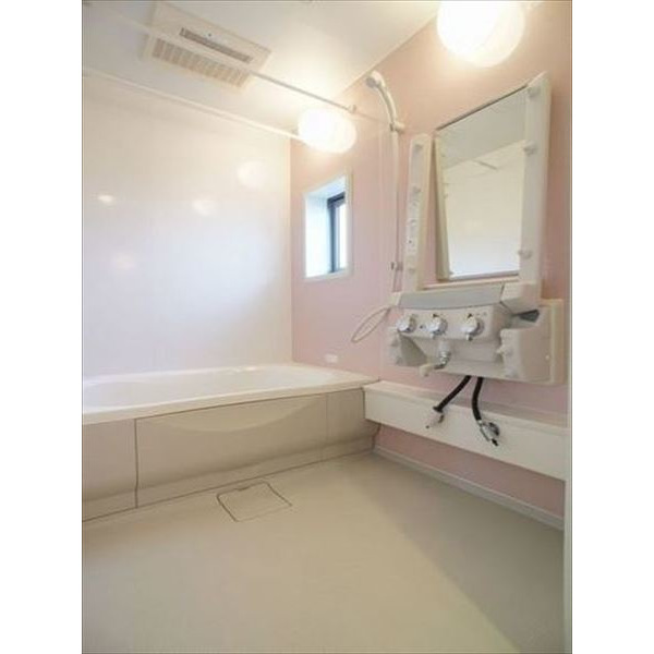 バス・シャワールーム　ミスト付バスルーム