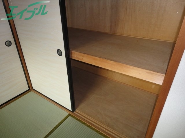 収納　同型参考写真