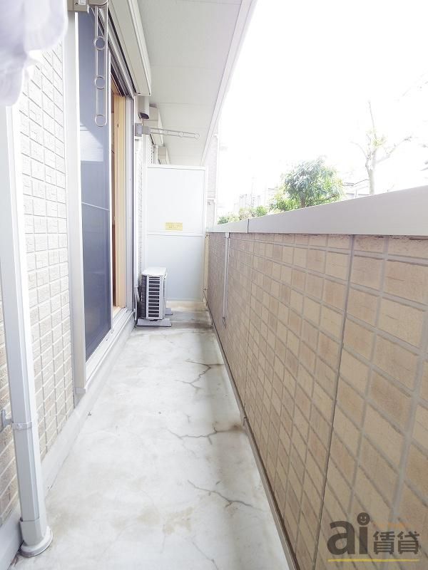 バルコニー　エントランス