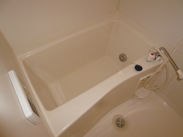 バス・シャワールーム　追い焚きバス