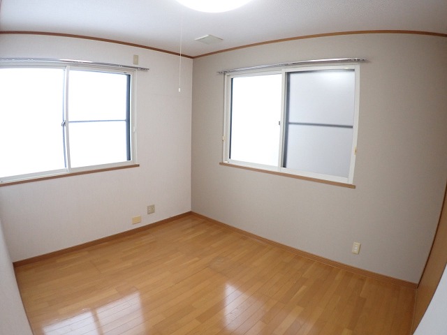 その他部屋・スペース　洋室5.2帖のお部屋です