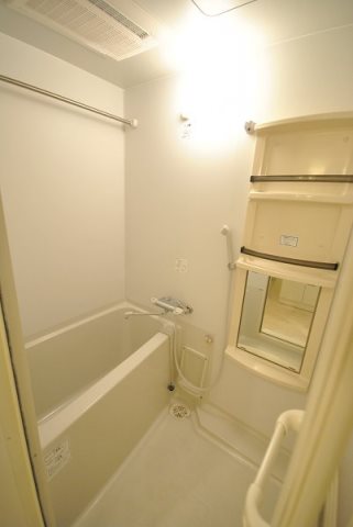 バス・シャワールーム　※別部屋参考写真