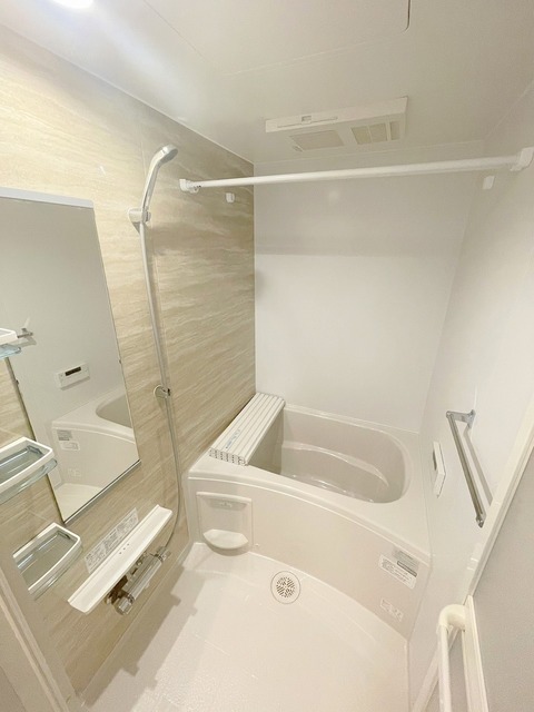 バス・シャワールーム　★追焚機能　浴室乾燥機付きのバスルーム★